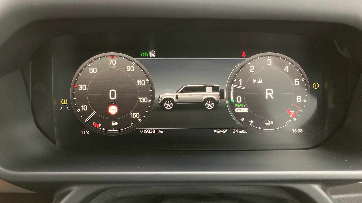 Used Land Rover Defender 2024 for sale - 77640032: Photo 16