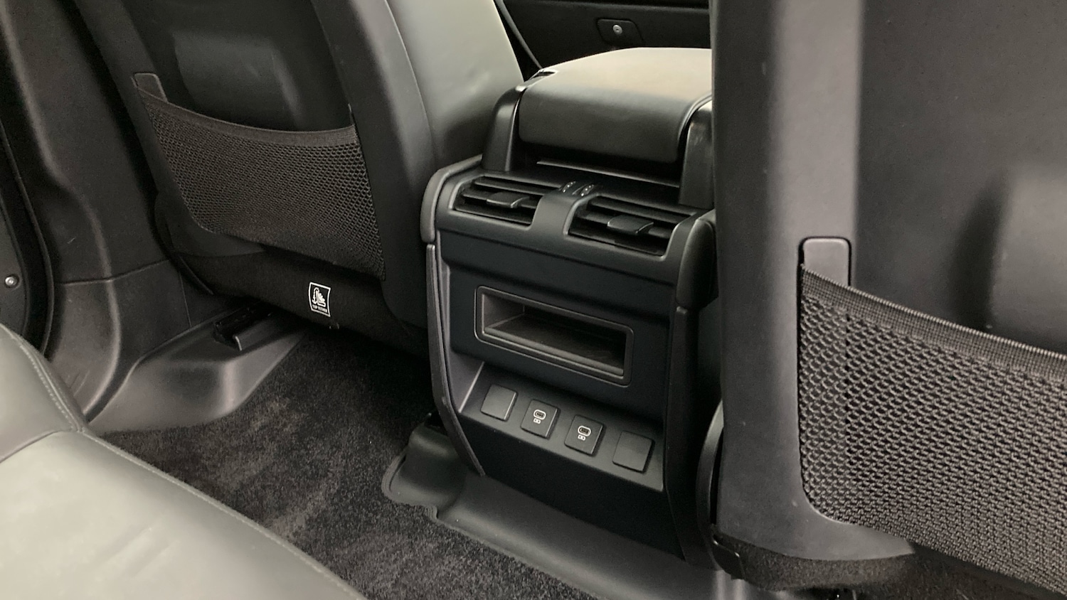 Used Land Rover Defender 2024 for sale - 77640032: Photo 18