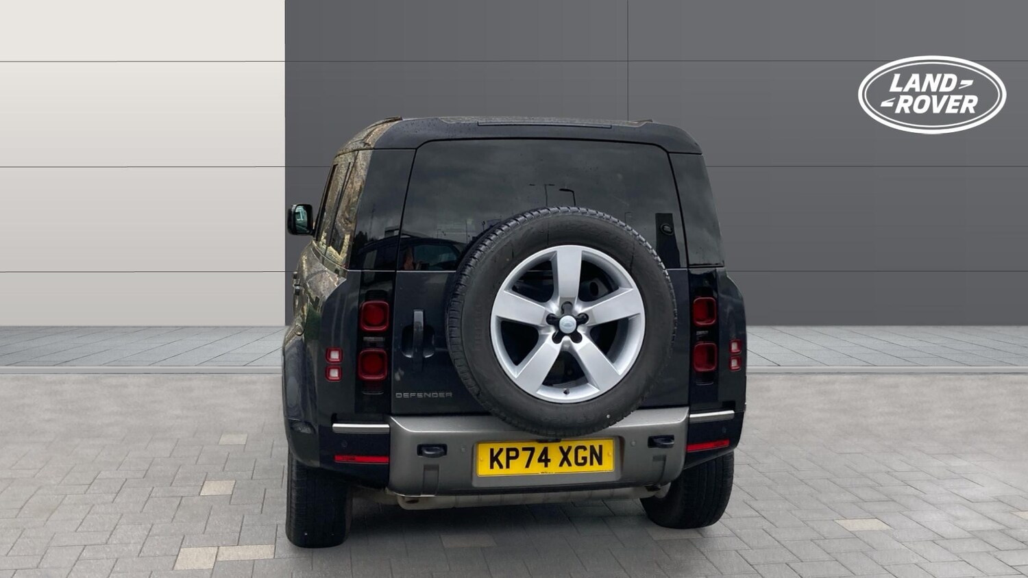 Used Land Rover Defender 2024 for sale - 77640032: Photo 6