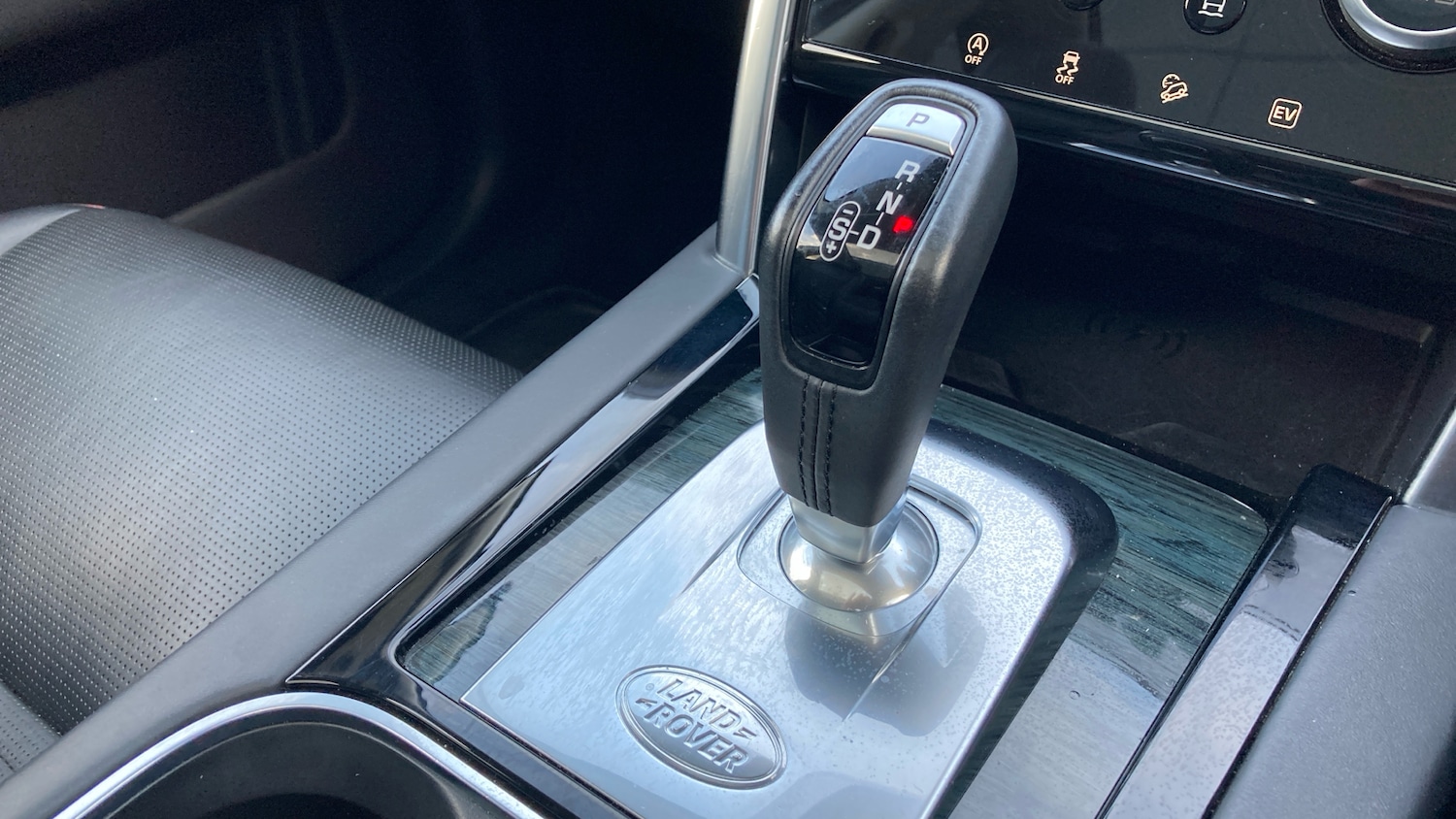 Used Land Rover Discovery Sport 2020 for sale - 76477147: Photo 13