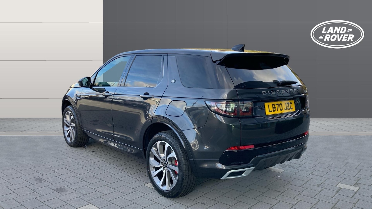 Used Land Rover Discovery Sport 2020 for sale - 76477147: Photo 2