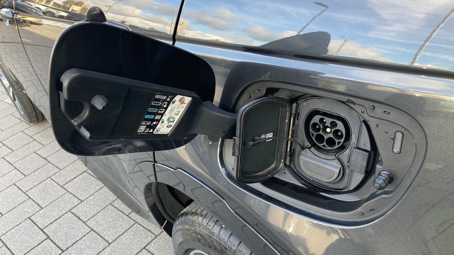 Used Land Rover Discovery Sport 2020 for sale - 76477147: Photo 23