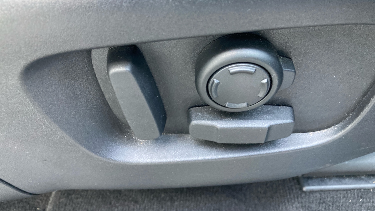 Used Land Rover Discovery Sport 2020 for sale - 76477147: Photo 27