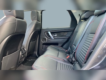 Used Land Rover Discovery Sport 2020 for sale - 76477147: Photo