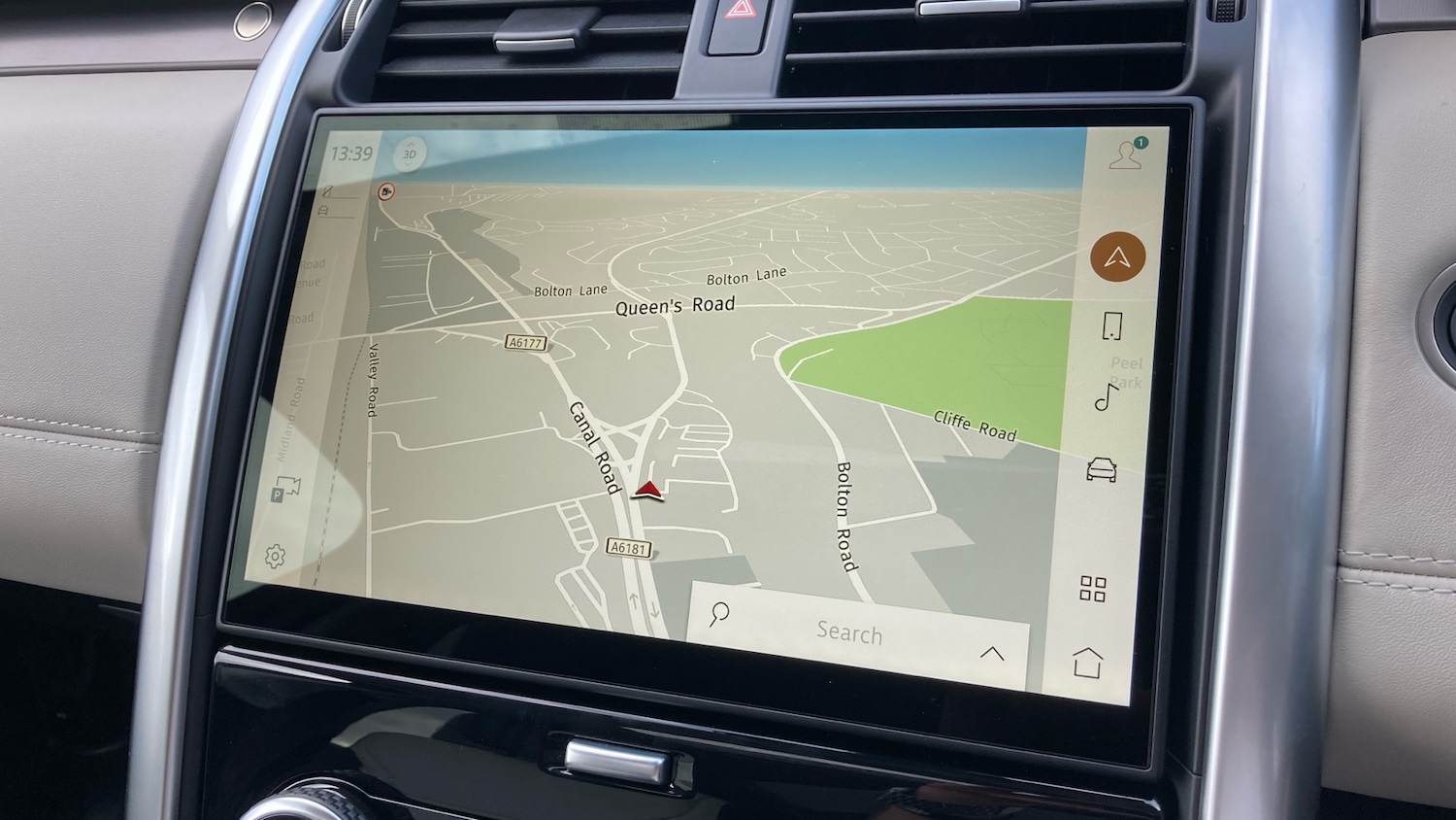 Used Land Rover Discovery 2025 for sale - 77873165: Photo 11