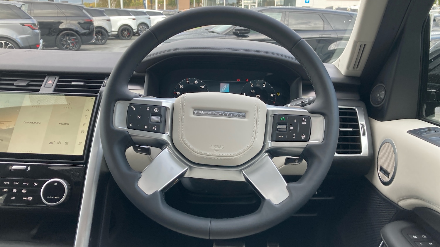 Used Land Rover Discovery 2025 for sale - 77873165: Photo 15