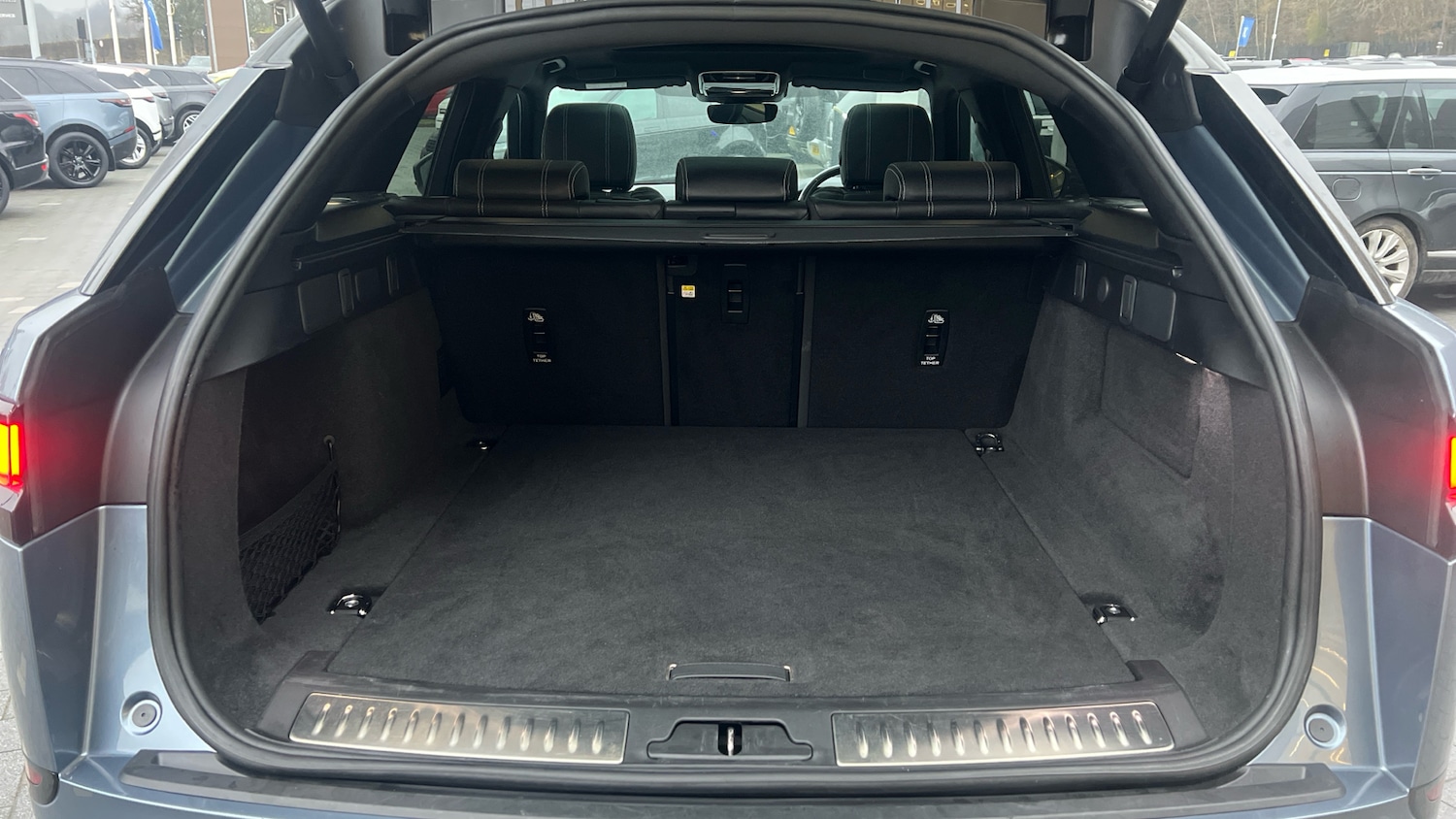 Used Land Rover Range Rover Velar 2021 for sale - 77592633: Photo 10