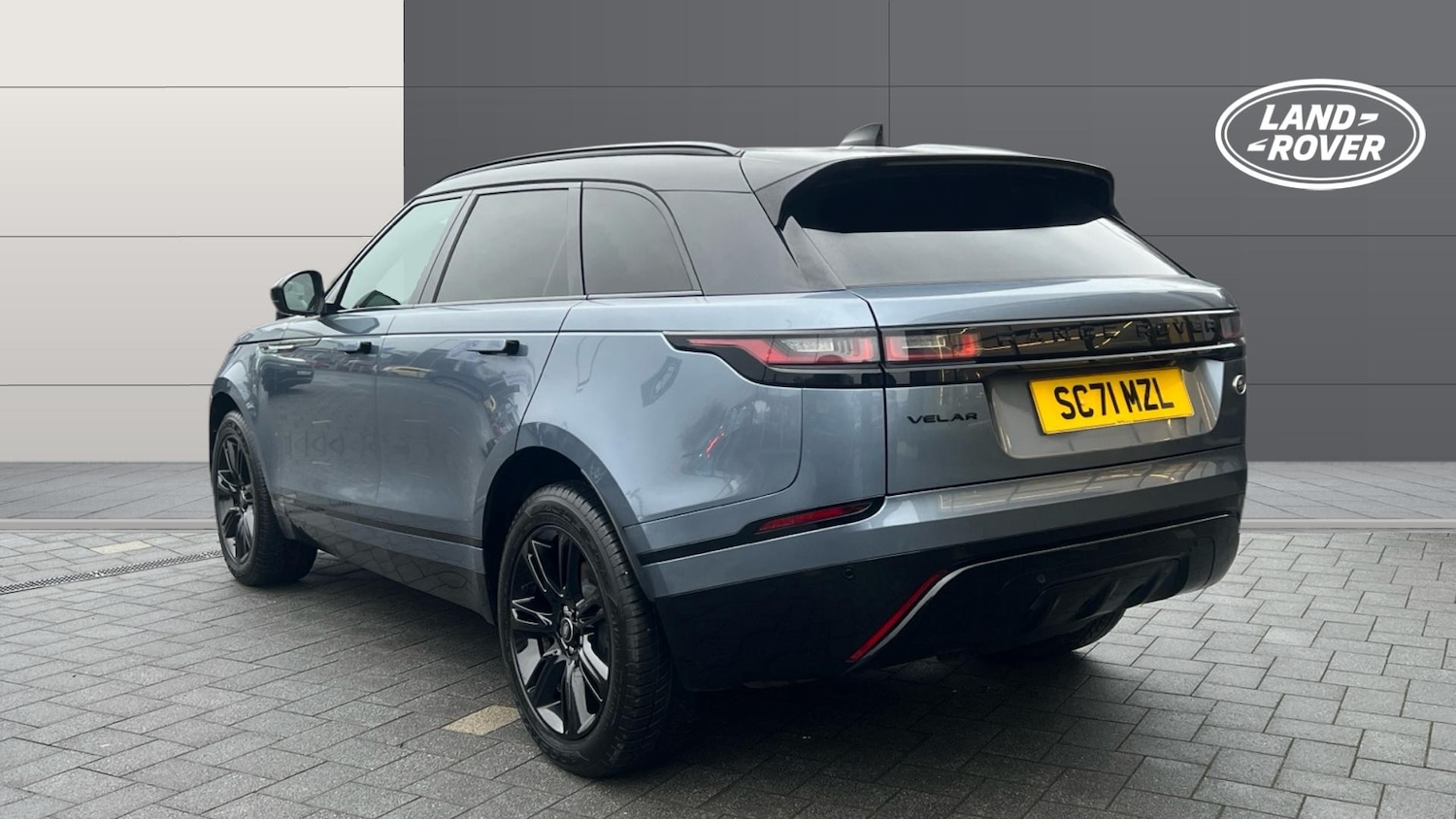 Used Land Rover Range Rover Velar 2021 for sale - 77592633: Photo 2