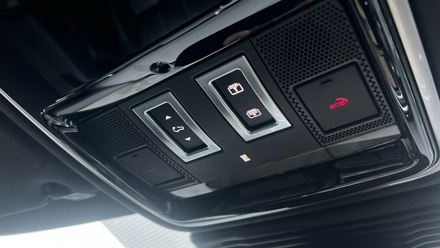 Used Land Rover Range Rover Velar 2021 for sale - 77592633: Photo 26