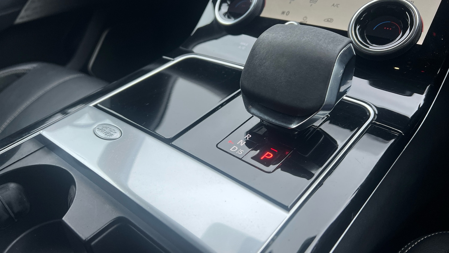 Used Land Rover Range Rover Velar 2021 for sale - 77592633: Photo 27