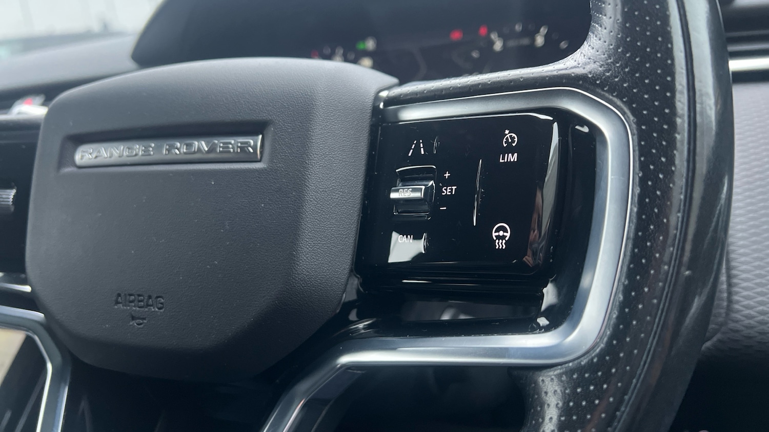 Used Land Rover Range Rover Velar 2021 for sale - 77592633: Photo 29