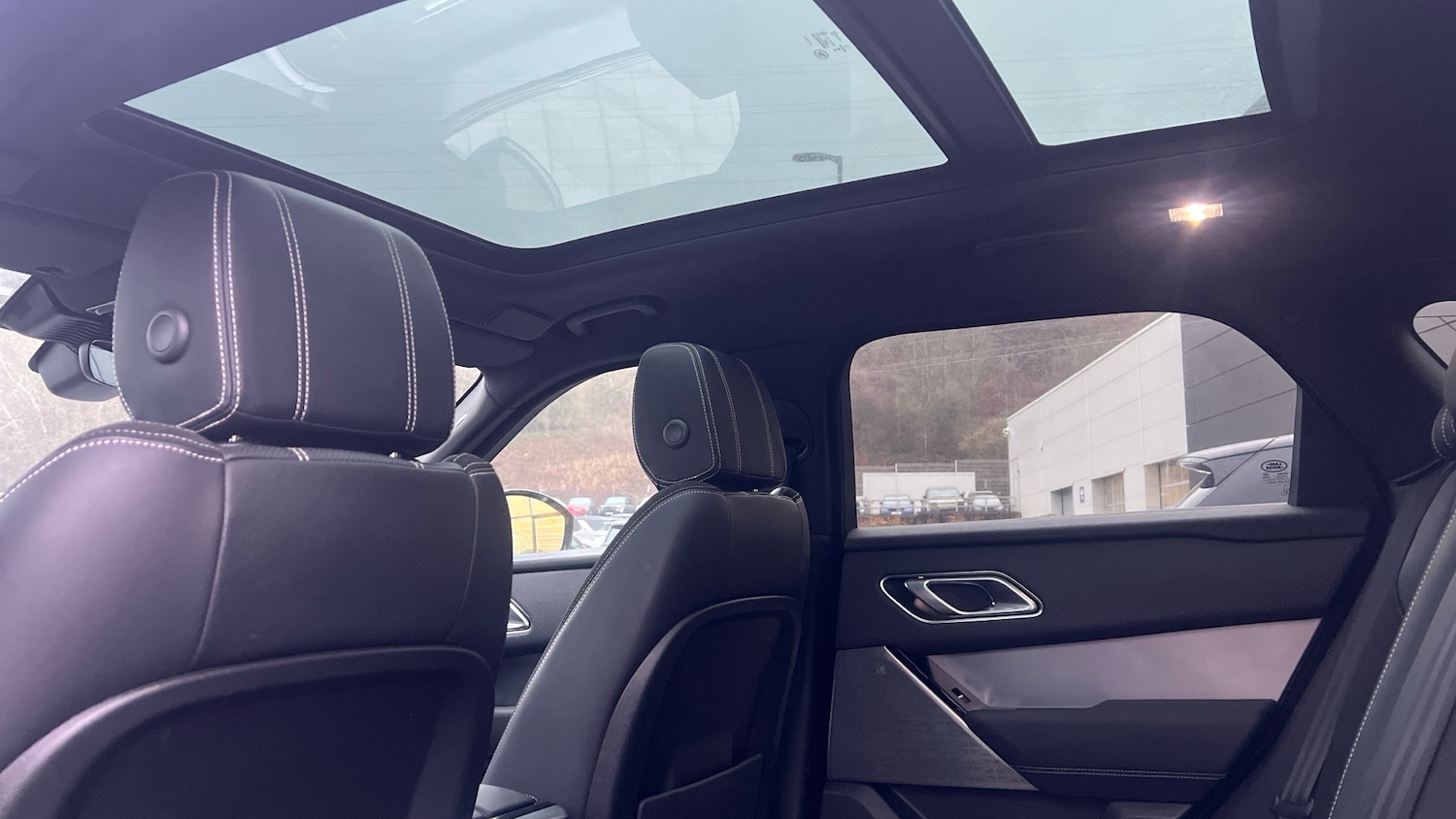 Used Land Rover Range Rover Velar 2021 for sale - 77592633: Photo 34