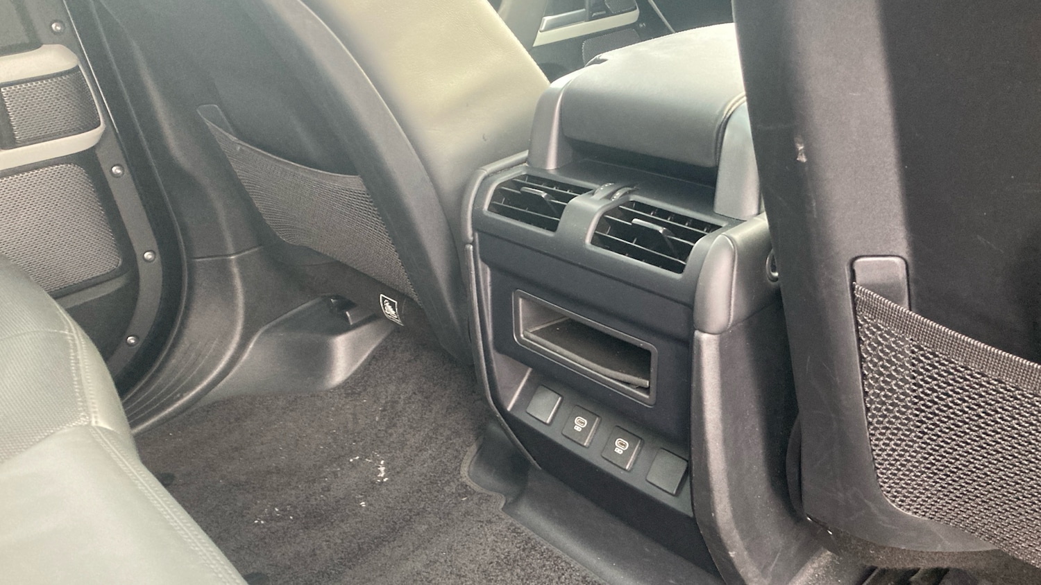 Used Land Rover Defender 2024 for sale - 77113296: Photo 18