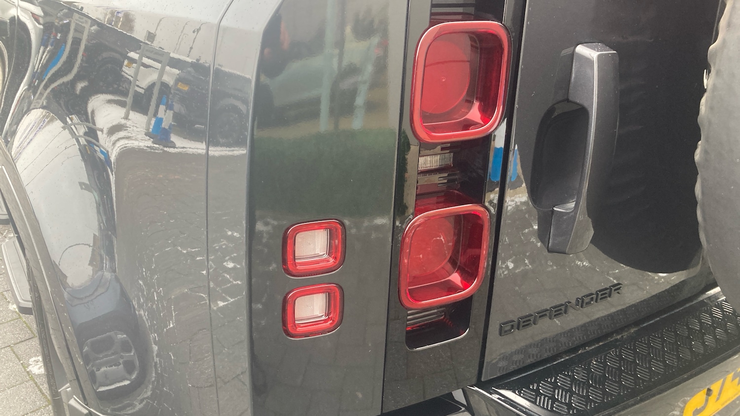 Used Land Rover Defender 2024 for sale - 77113296: Photo 19