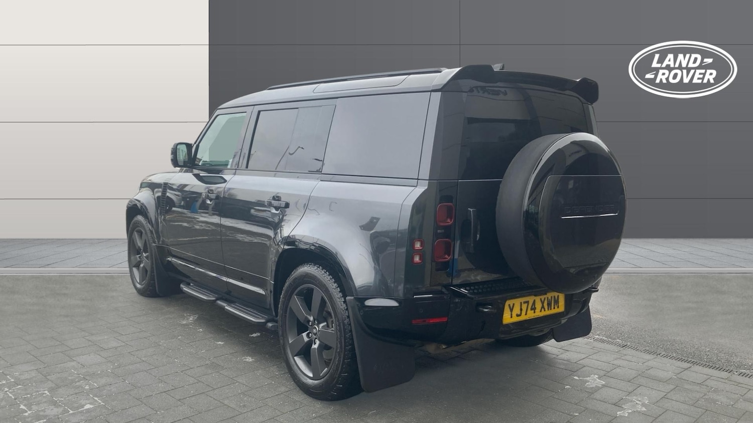 Used Land Rover Defender 2024 for sale - 77113296: Photo 2