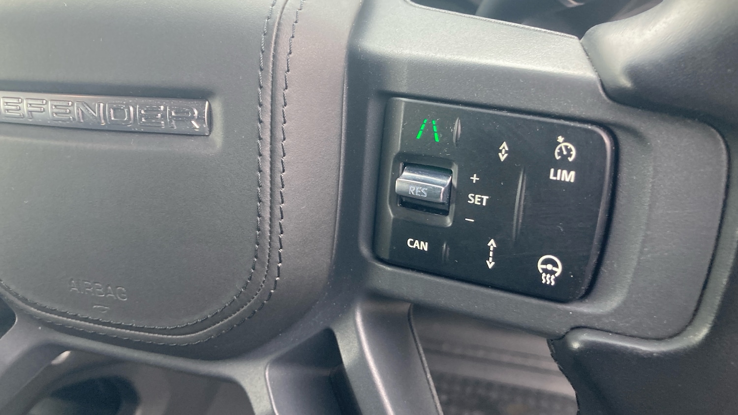 Used Land Rover Defender 2024 for sale - 77113296: Photo 28