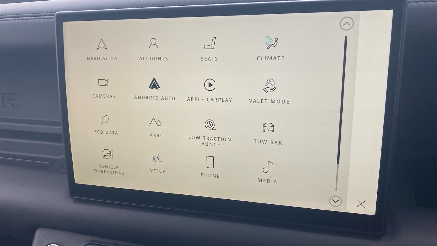 Used Land Rover Defender 2024 for sale - 77113296: Photo 29