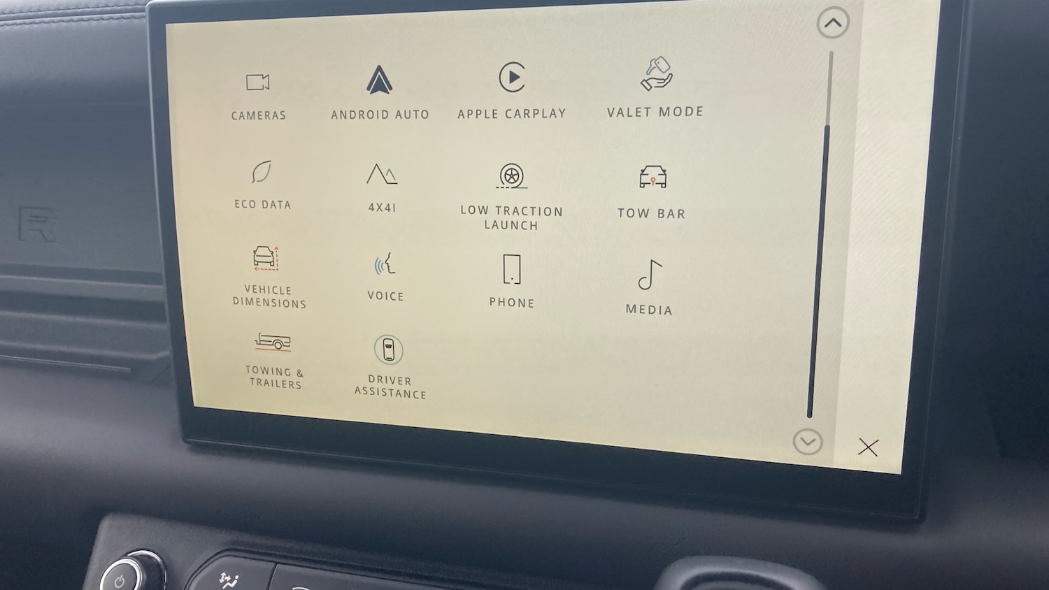 Used Land Rover Defender 2024 for sale - 77113296: Photo 30