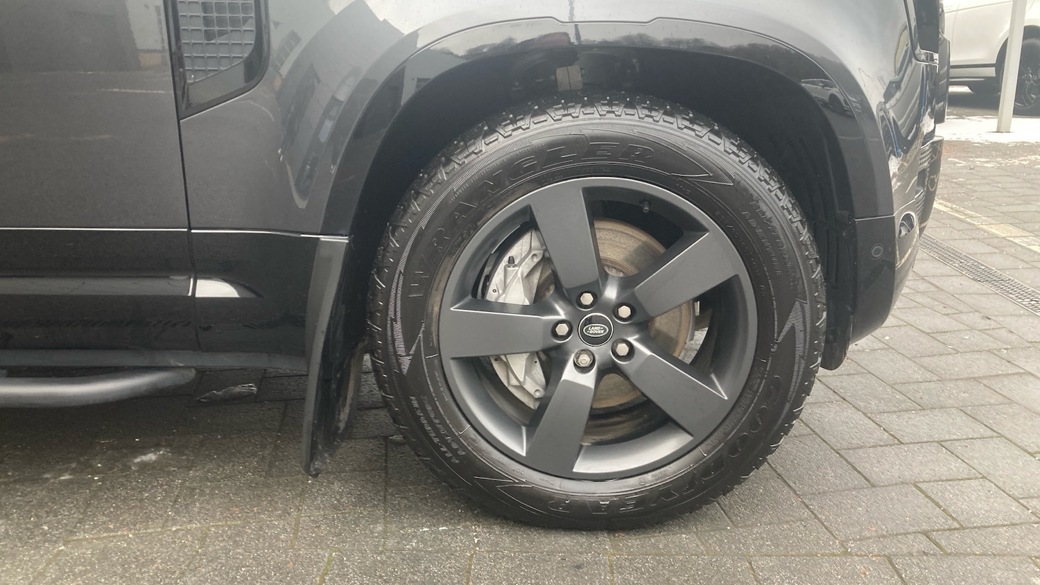 Used Land Rover Defender 2024 for sale - 77113296: Photo 8