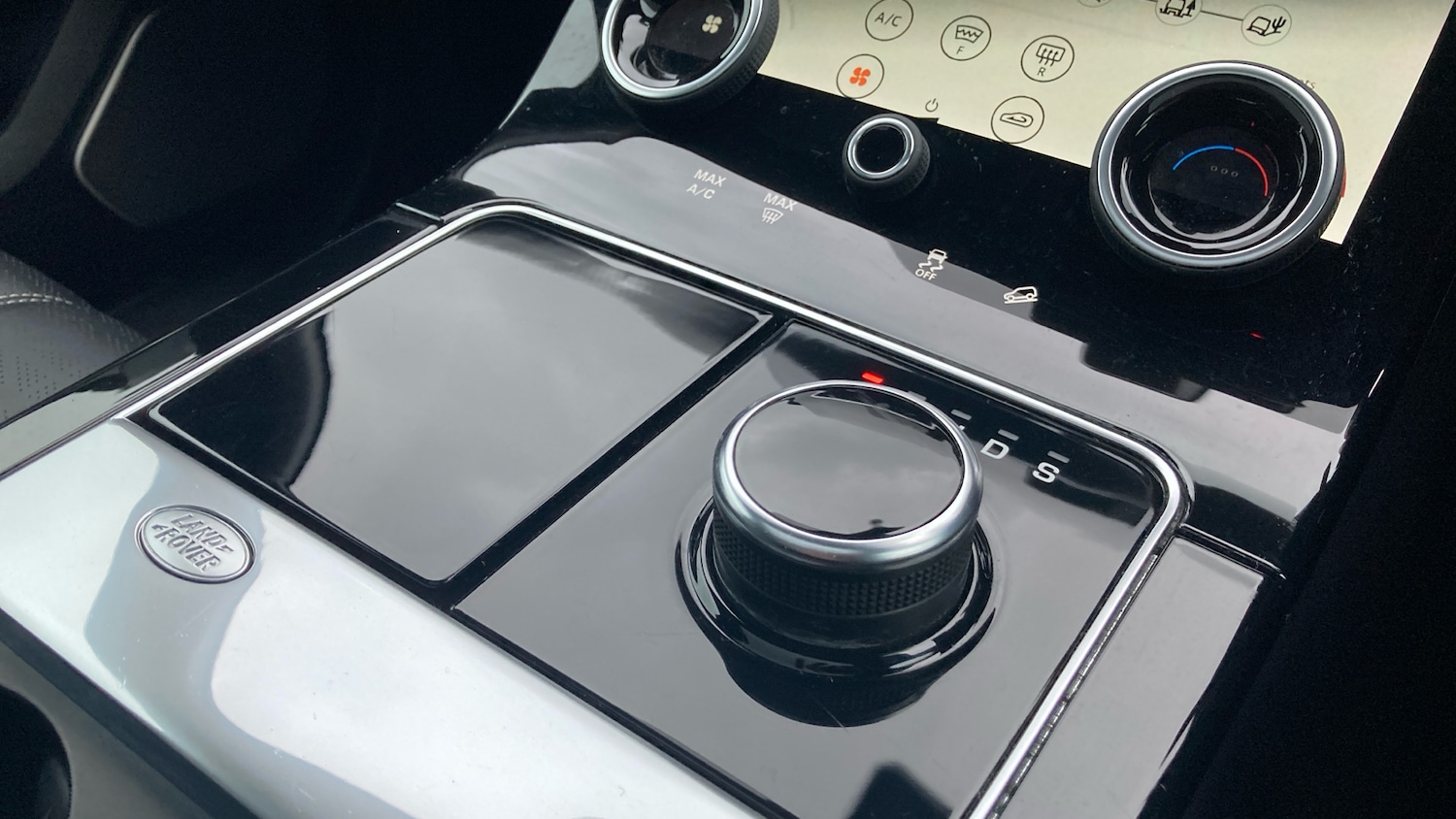 Used Land Rover Range Rover Velar 2019 for sale - 77023313: Photo 13