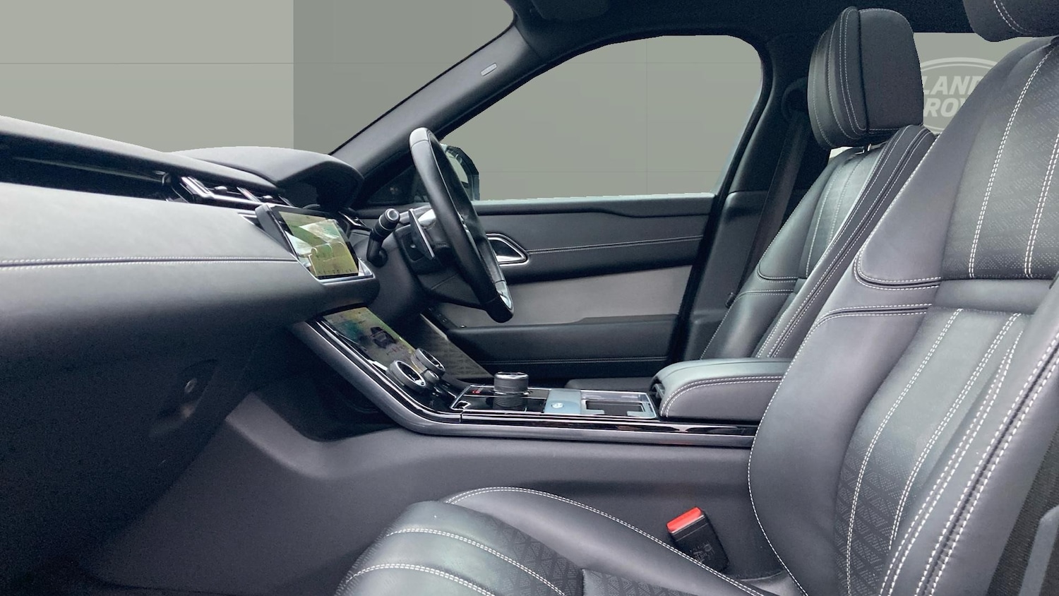 Used Land Rover Range Rover Velar 2019 for sale - 77023313: Photo 3