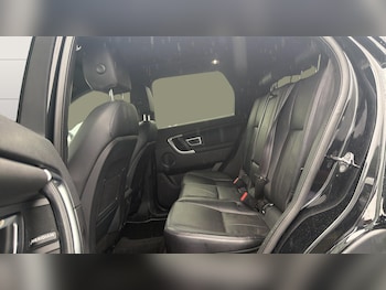Used Land Rover Discovery Sport 2019 for sale - 78852392: Photo