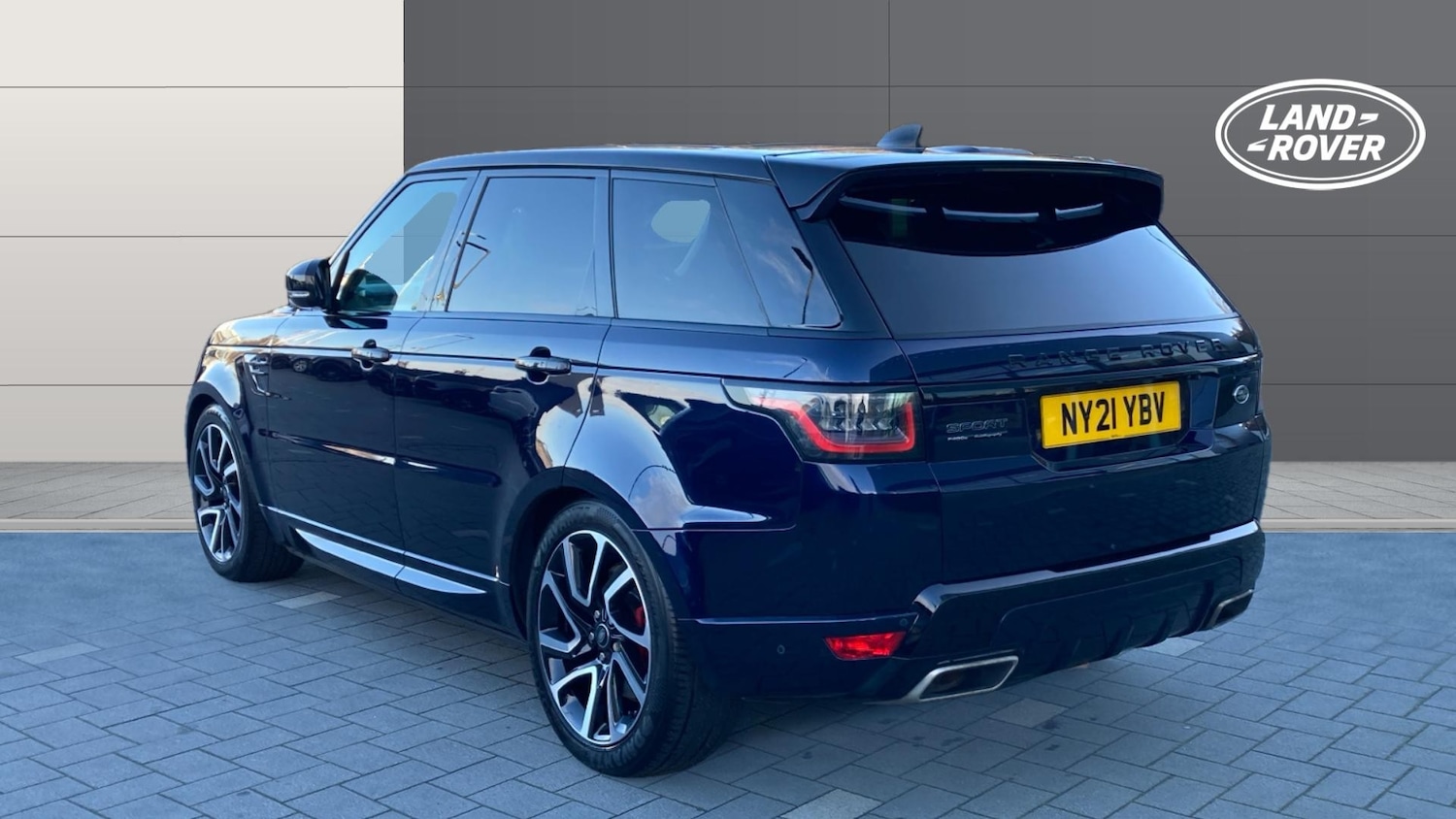 Used Land Rover Range Rover Sport 2021 for sale - 76737956: Photo 2