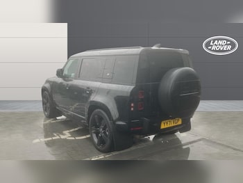 Used Land Rover Defender 2022 for sale - 76862256: Photo