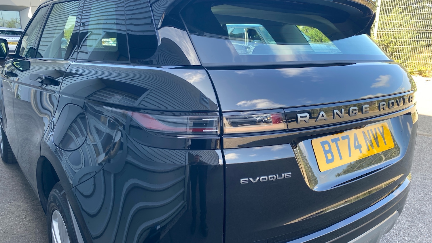 Used Land Rover Range Rover Evoque 2024 for sale - 76477150: Photo 19