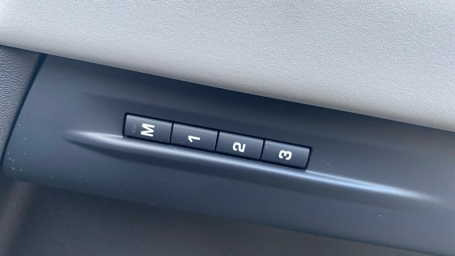 Used Land Rover Range Rover Evoque 2024 for sale - 76477150: Photo 36