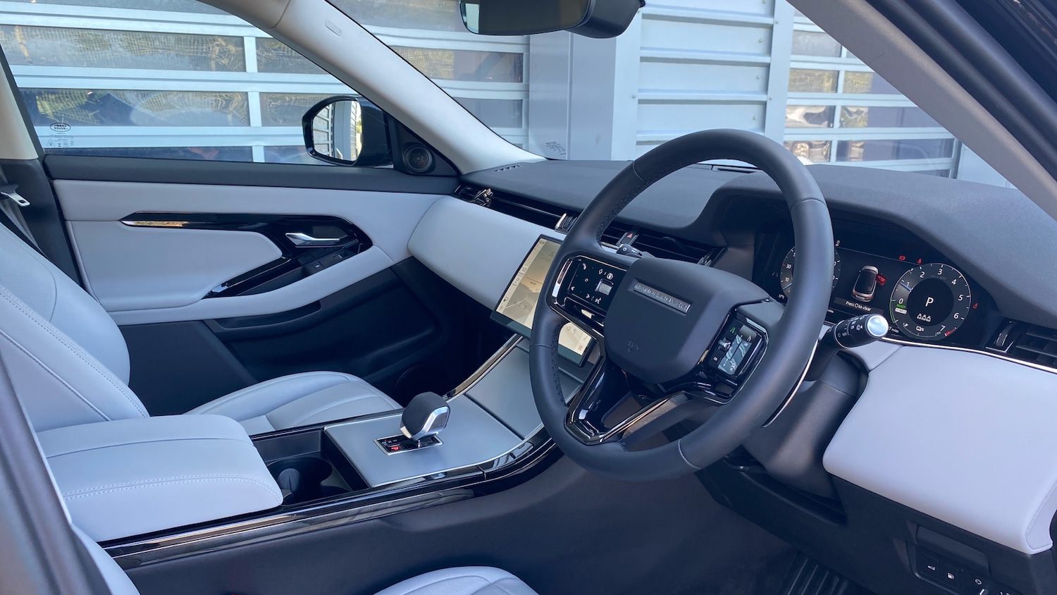 Used Land Rover Range Rover Evoque 2024 for sale - 76477150: Photo 39