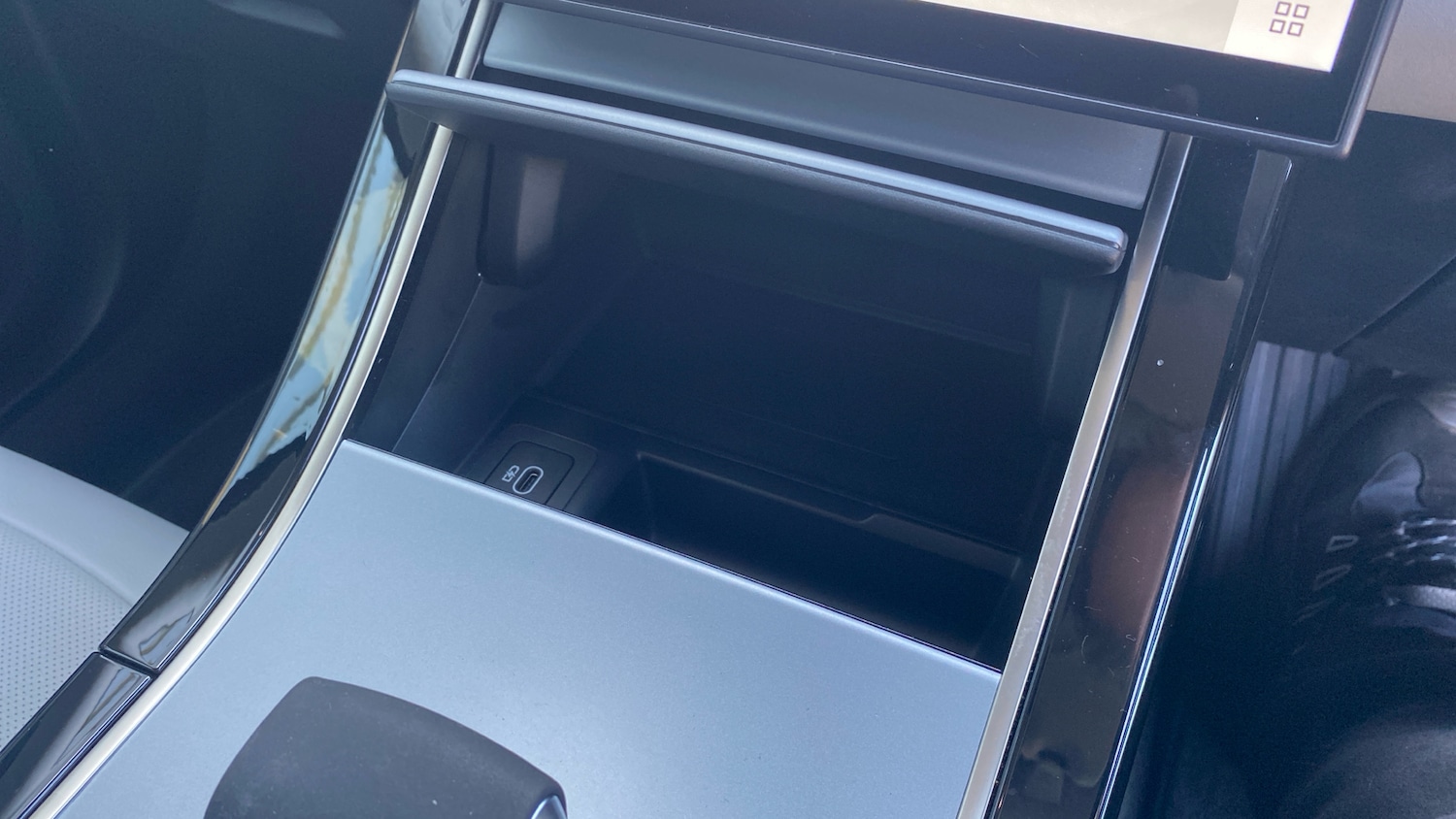 Used Land Rover Range Rover Evoque 2024 for sale - 76477150: Photo 45