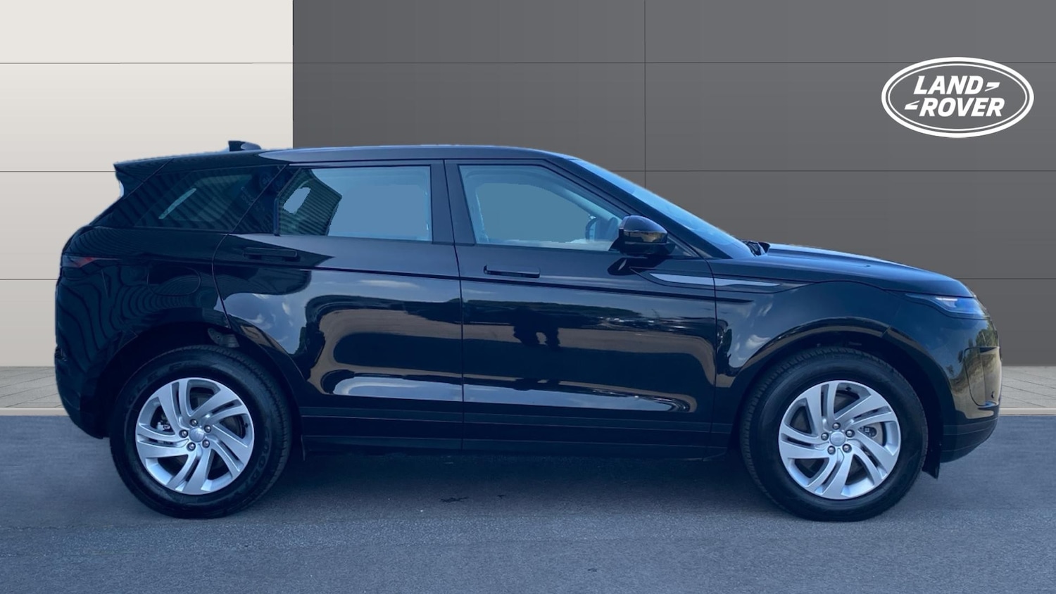 Used Land Rover Range Rover Evoque 2024 for sale - 76477150: Photo 5