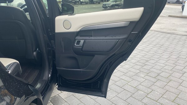 Used Land Rover Discovery 2023 for sale - 76144561: Photo 31