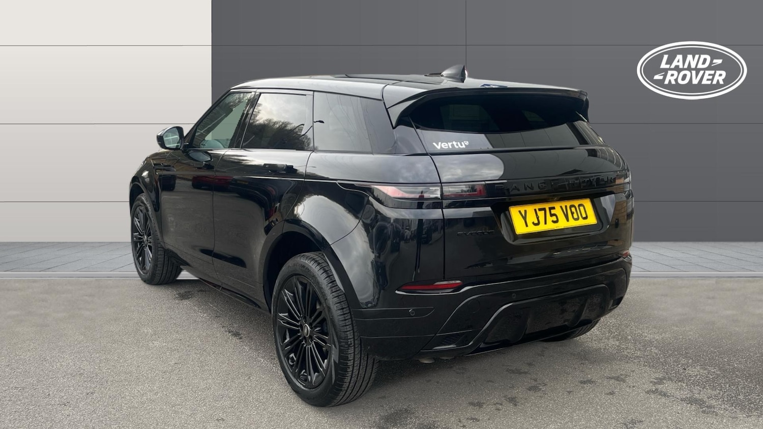 Used Land Rover Range Rover Evoque 2025 for sale - 78031425: Photo 2