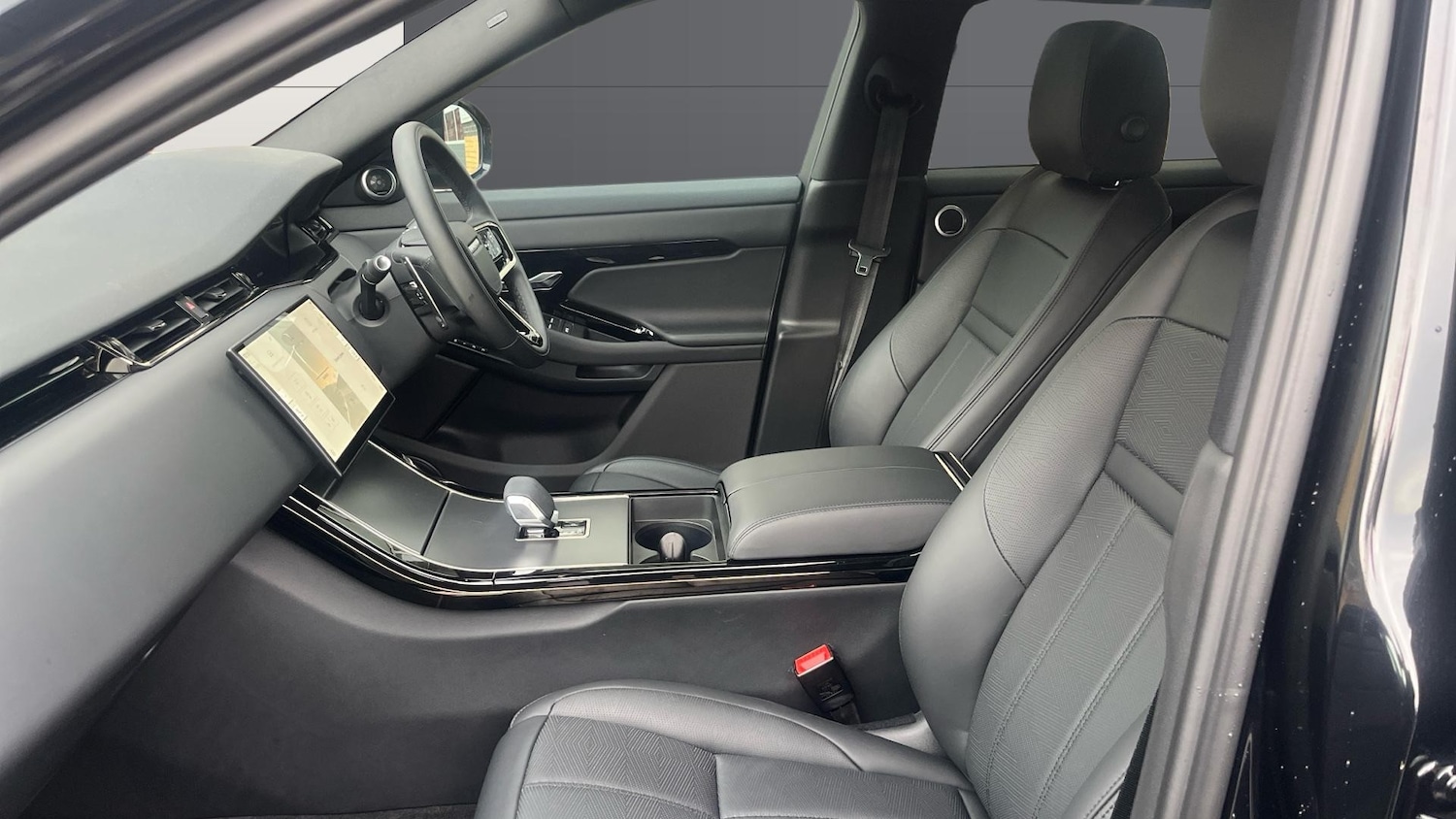 Used Land Rover Range Rover Evoque 2025 for sale - 78031425: Photo 3