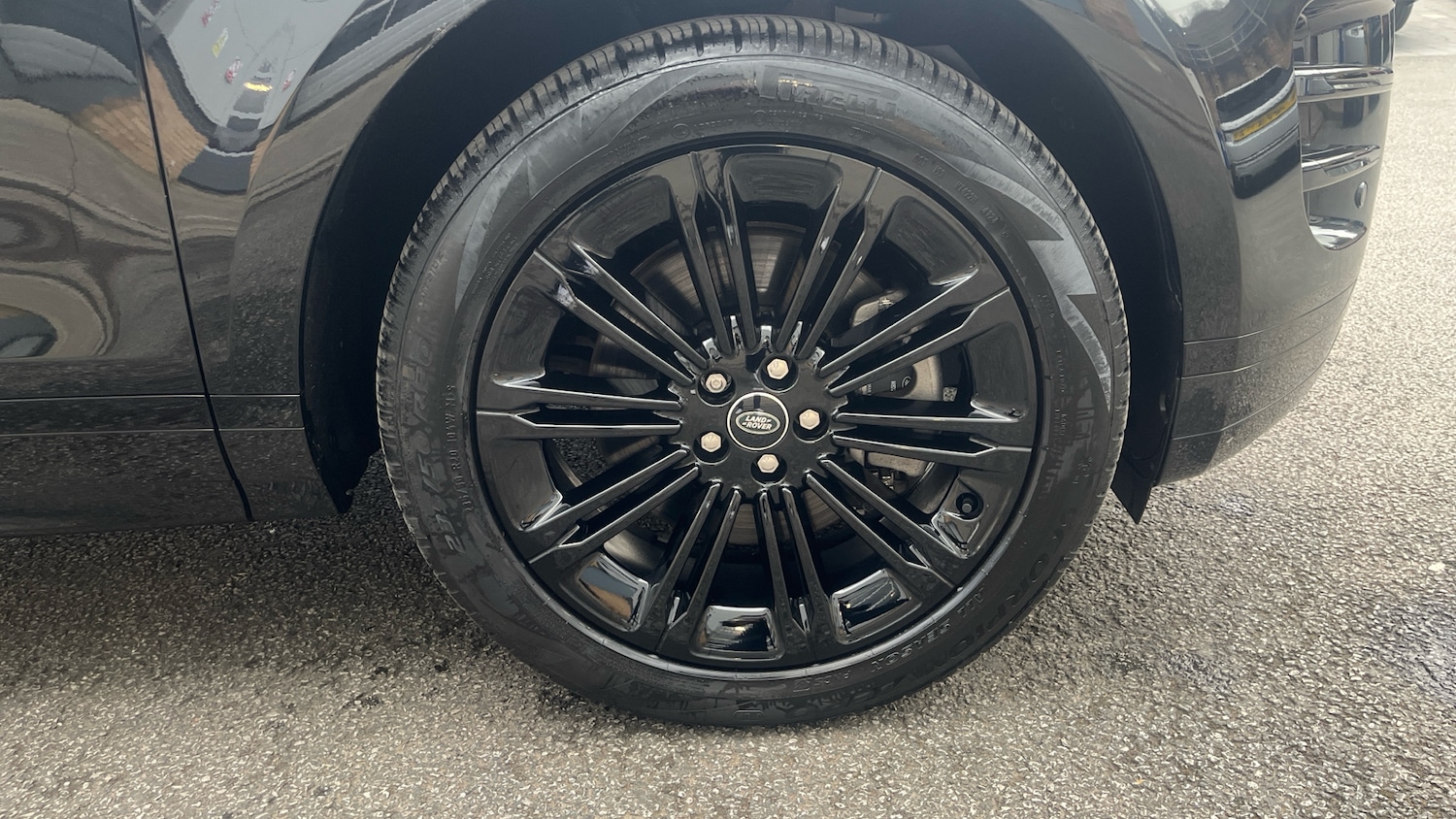 Used Land Rover Range Rover Evoque 2025 for sale - 78031425: Photo 8