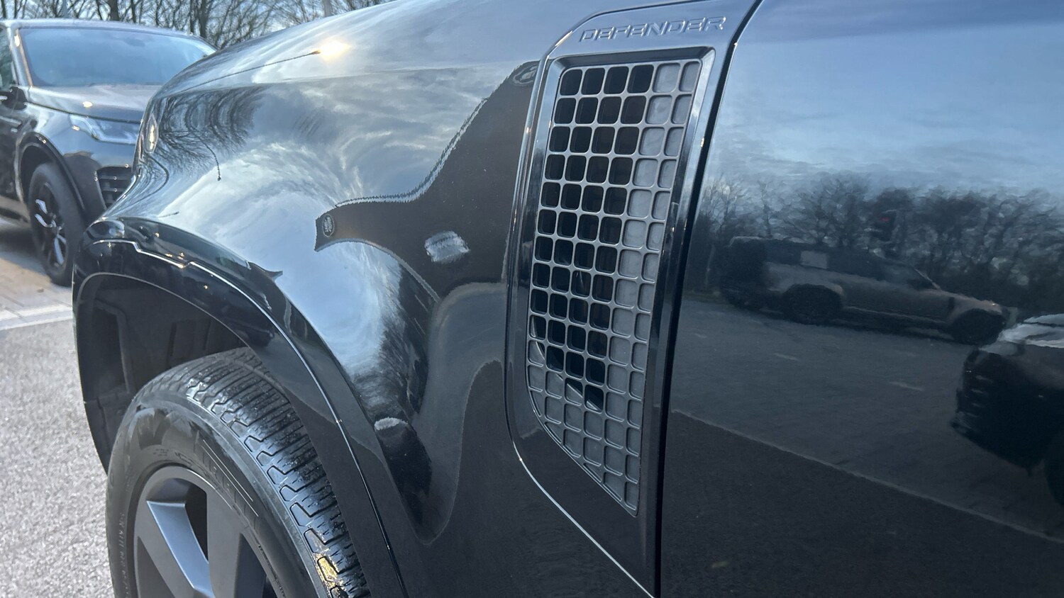 Used Land Rover Defender 2024 for sale - 77337479: Photo 24