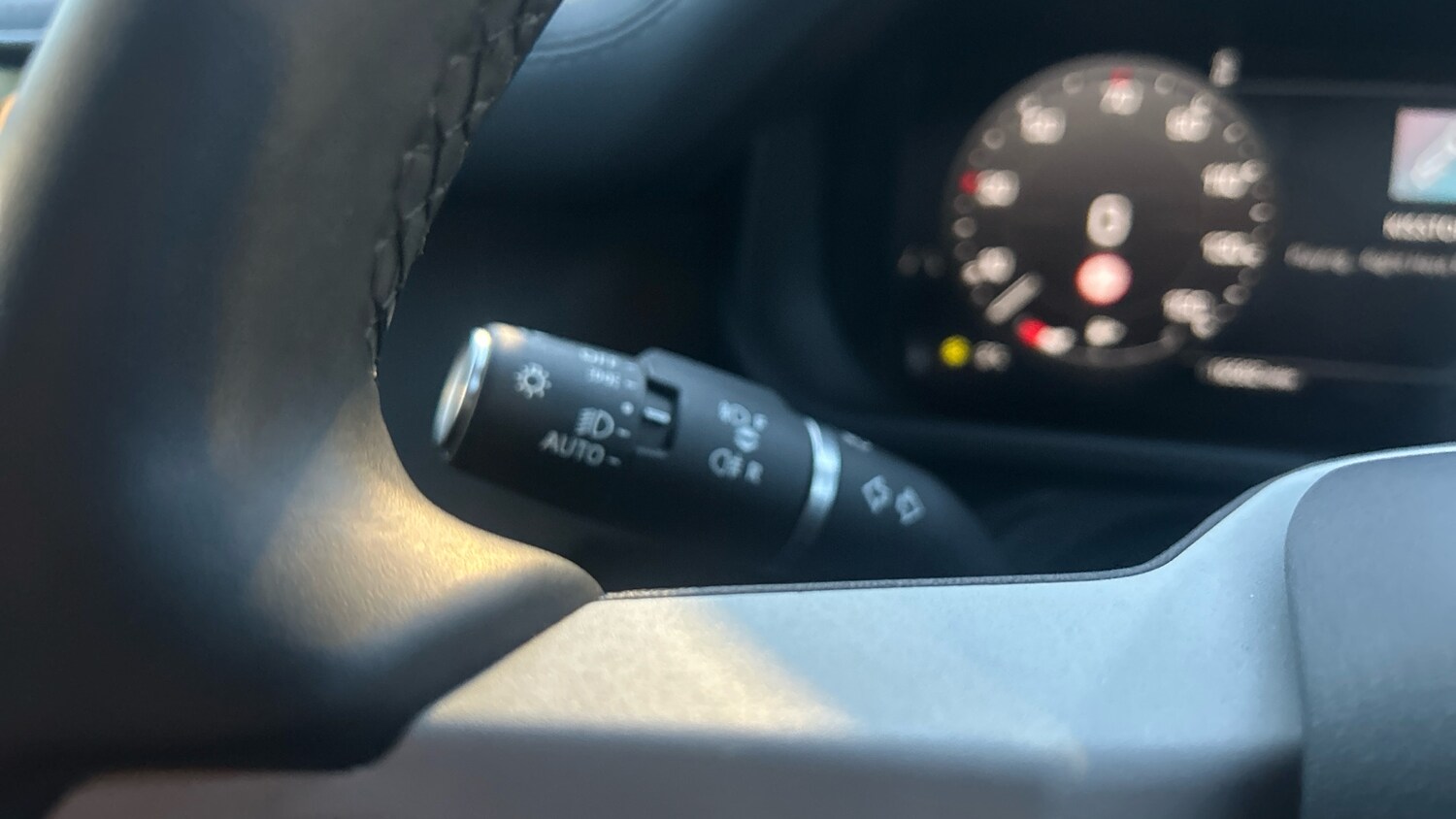 Used Land Rover Defender 2024 for sale - 77337479: Photo 55