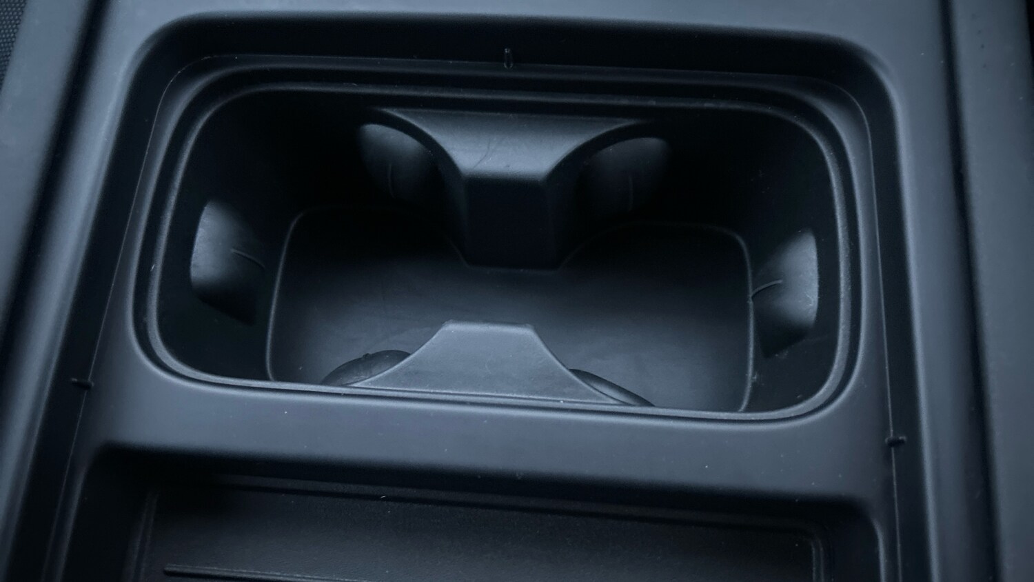 Used Land Rover Defender 2024 for sale - 77337479: Photo 69