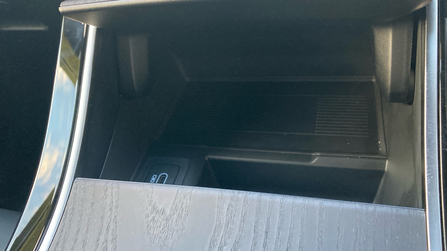 Used Land Rover Range Rover Evoque 2025 for sale - 76918811: Photo 34