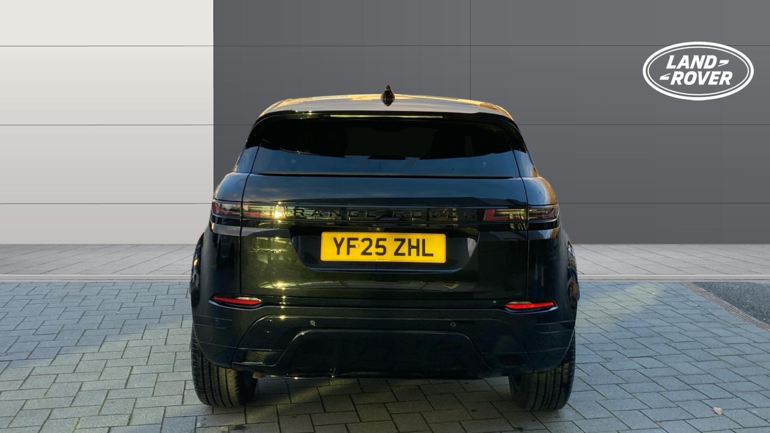 Used Land Rover Range Rover Evoque 2025 for sale - 76918811: Photo 6