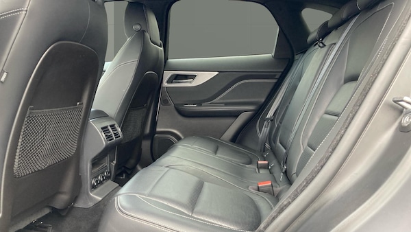 Used Jaguar F-Pace 2019 for sale - 76161836: Photo 4