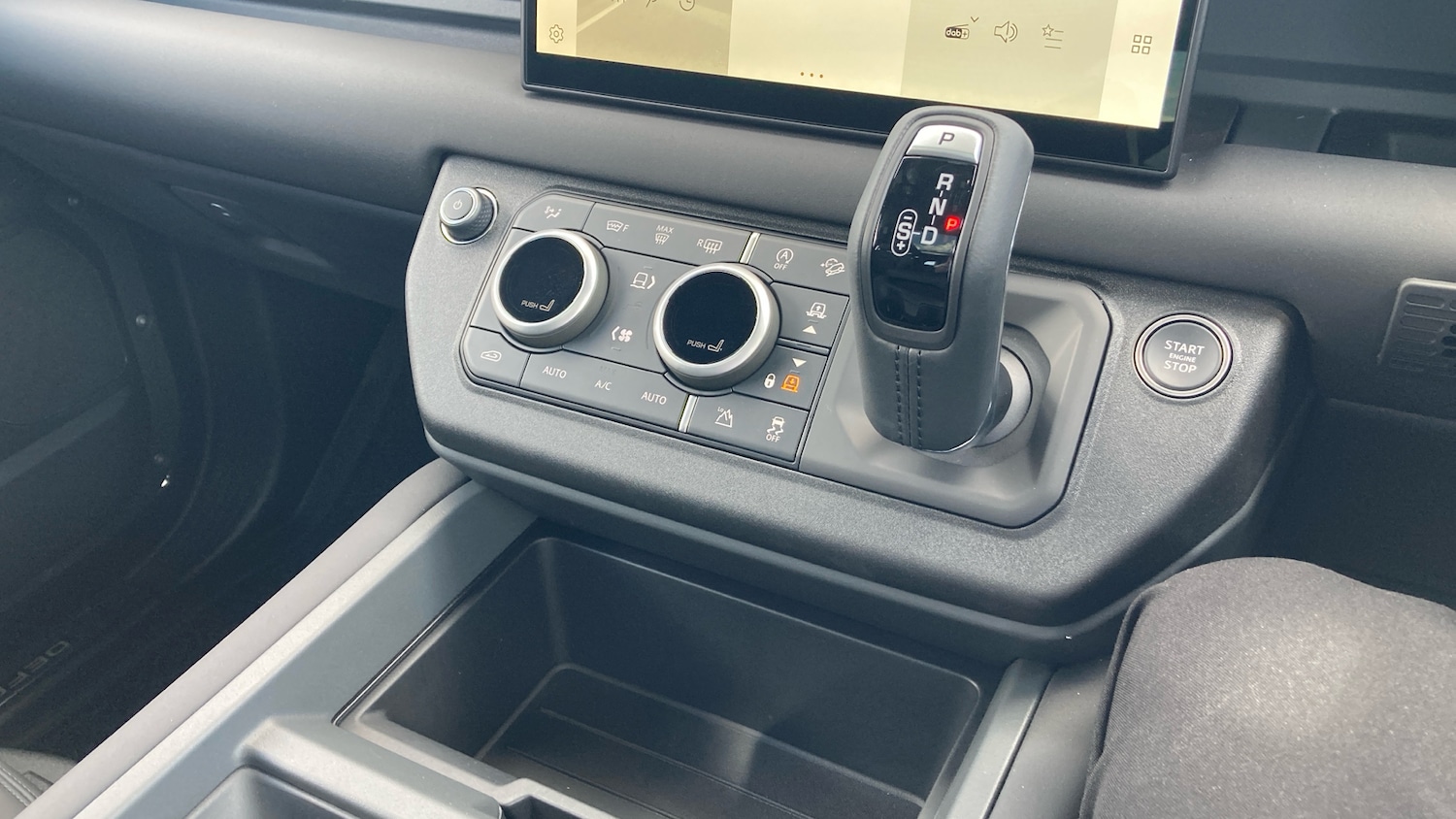 Used Land Rover Defender 2025 for sale - 77087273: Photo 13