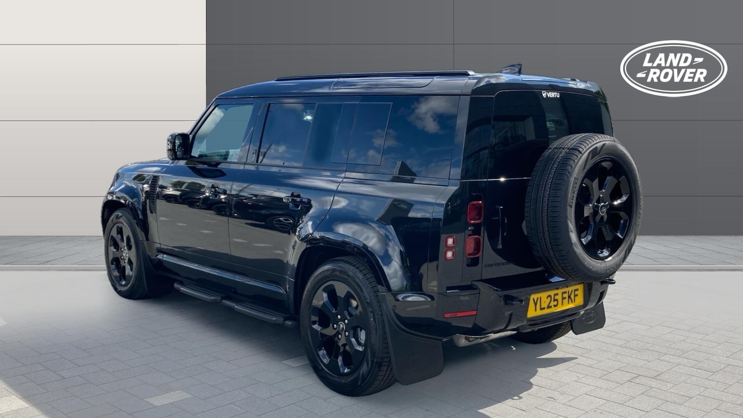 Used Land Rover Defender 2025 for sale - 77087273: Photo 2