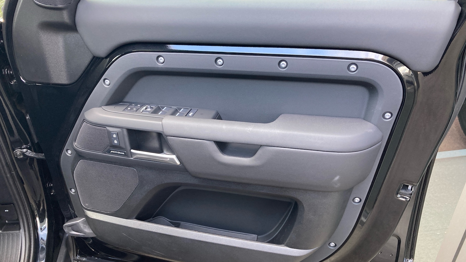 Used Land Rover Defender 2025 for sale - 77087273: Photo 28