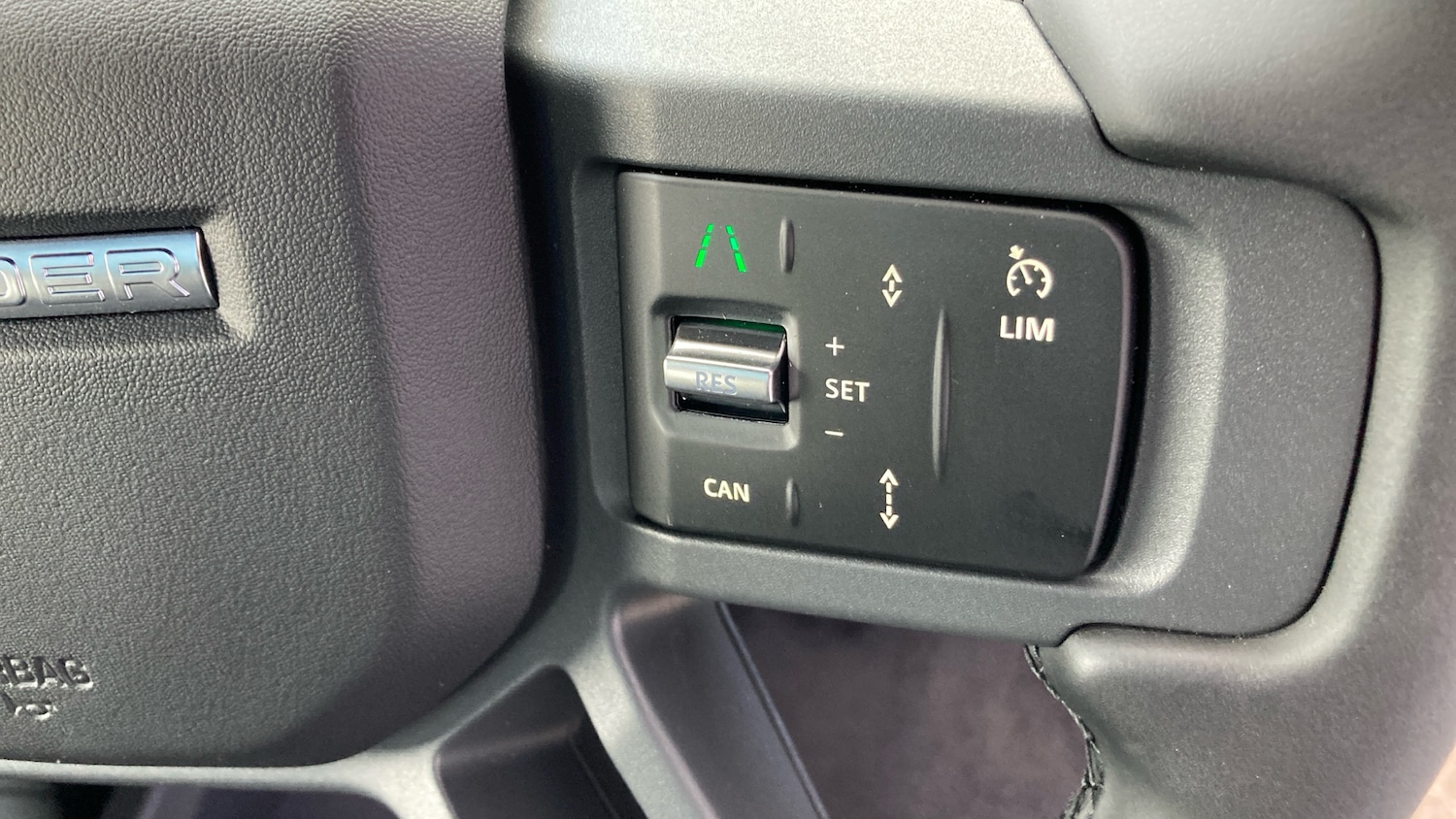 Used Land Rover Defender 2025 for sale - 77087273: Photo 31