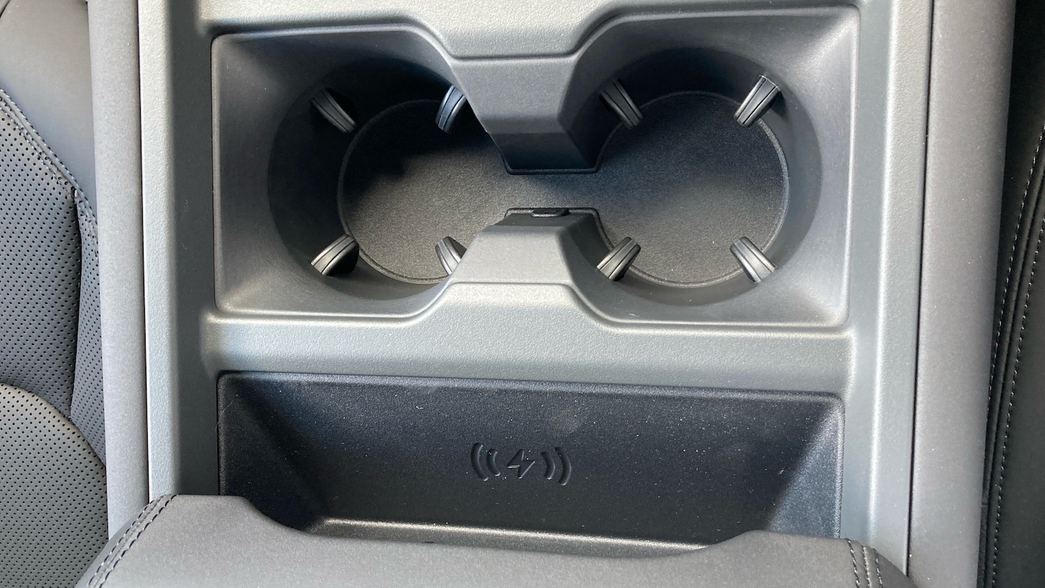 Used Land Rover Defender 2025 for sale - 77087273: Photo 37