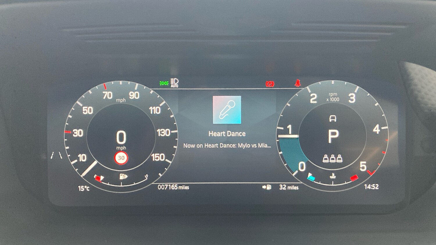 Used Land Rover Discovery Sport 2025 for sale - 76477178: Photo 16