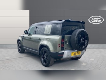 Used Land Rover Defender 2021 for sale - 75712875: Photo